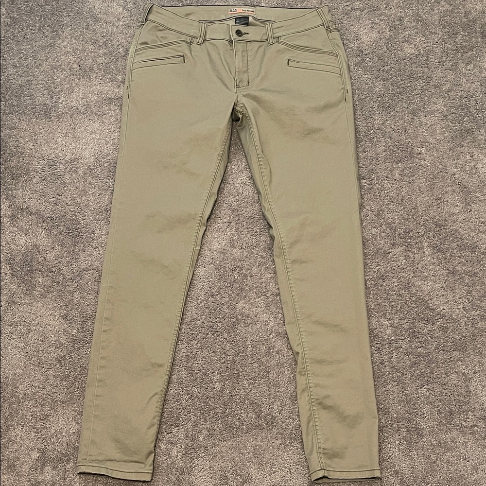Women’s 5.11 Tactical Tan pants 12L